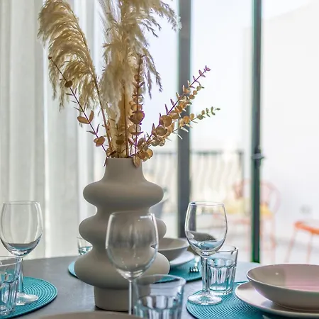 Stylish Side Seaview Penthouse By Quicktrips * St. Paul's Bay