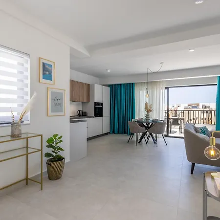 Lejlighed Stylish Side Seaview Penthouse By Quicktrips