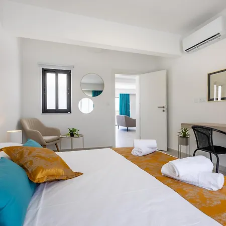 Stylish Side Seaview Penthouse By Quicktrips * San Pawl il-Baħar