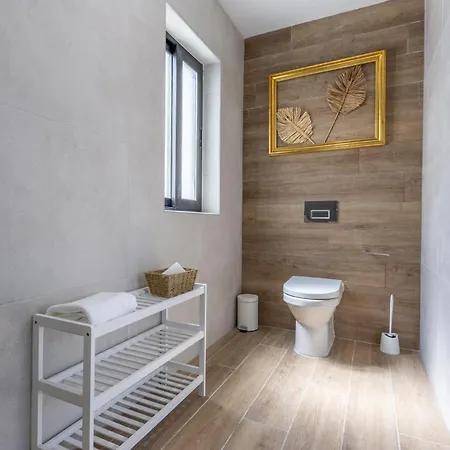 Stylish Side Seaview Penthouse By Quicktrips * 세인트폴스베이